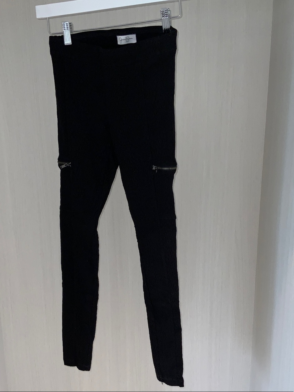 Jessica Simpson Black Reptile Textured leggings